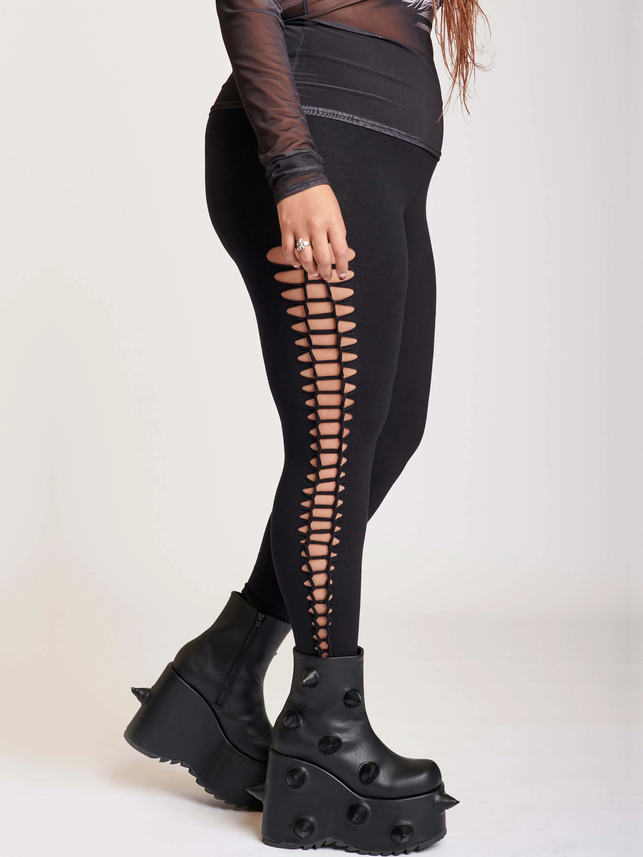Lattice Web Legging - Image 3